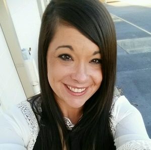 Meet your Posher, Mandy